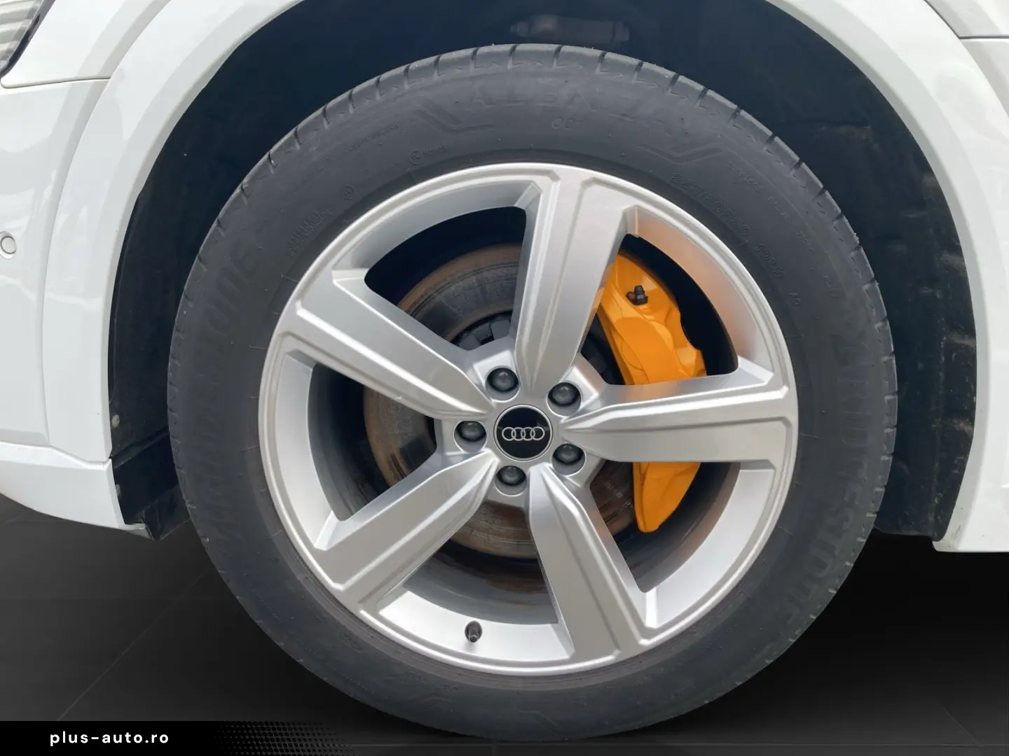 AUDI e-tron 55 Q ADVANCED MATRIX AHK BuO TEC-SEL