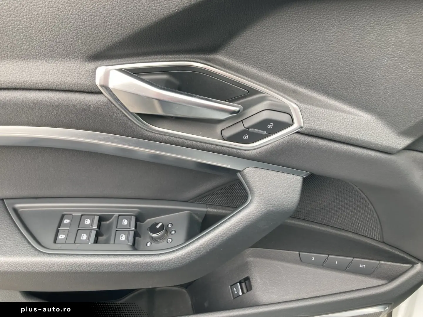 AUDI e-tron 55 Q ADVANCED MATRIX AHK BuO TEC-SEL