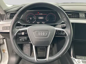 AUDI e-tron 55 Q ADVANCED MATRIX AHK BuO TEC-SEL