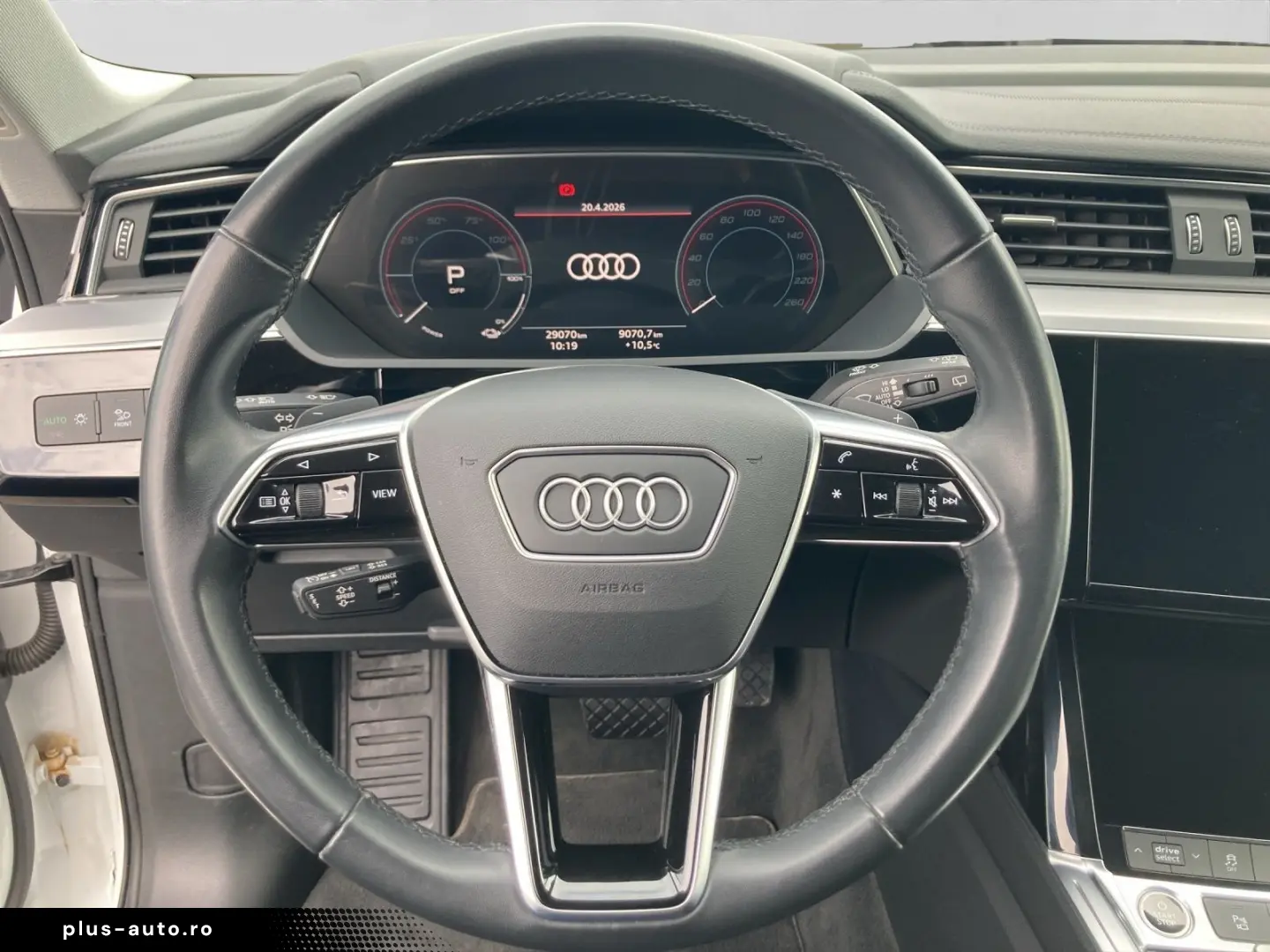 AUDI e-tron 55 Q ADVANCED MATRIX AHK BuO TEC-SEL