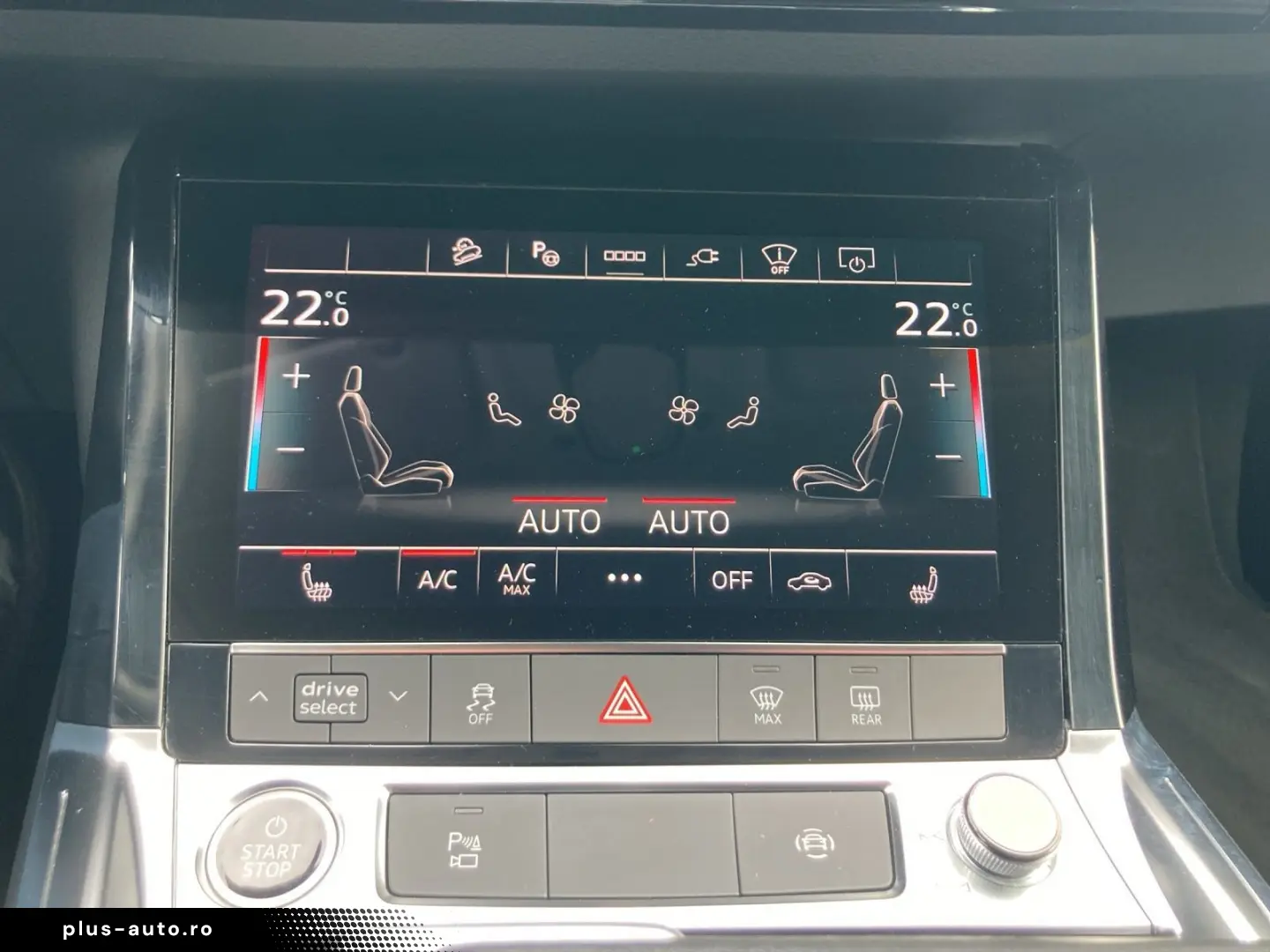 AUDI e-tron 55 Q ADVANCED MATRIX AHK BuO TEC-SEL