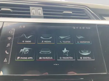 AUDI e-tron 55 Q ADVANCED MATRIX AHK BuO TEC-SEL