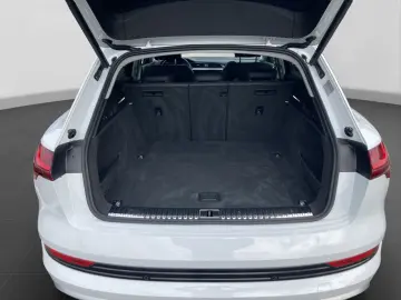 AUDI e-tron 55 Q ADVANCED MATRIX AHK BuO TEC-SEL