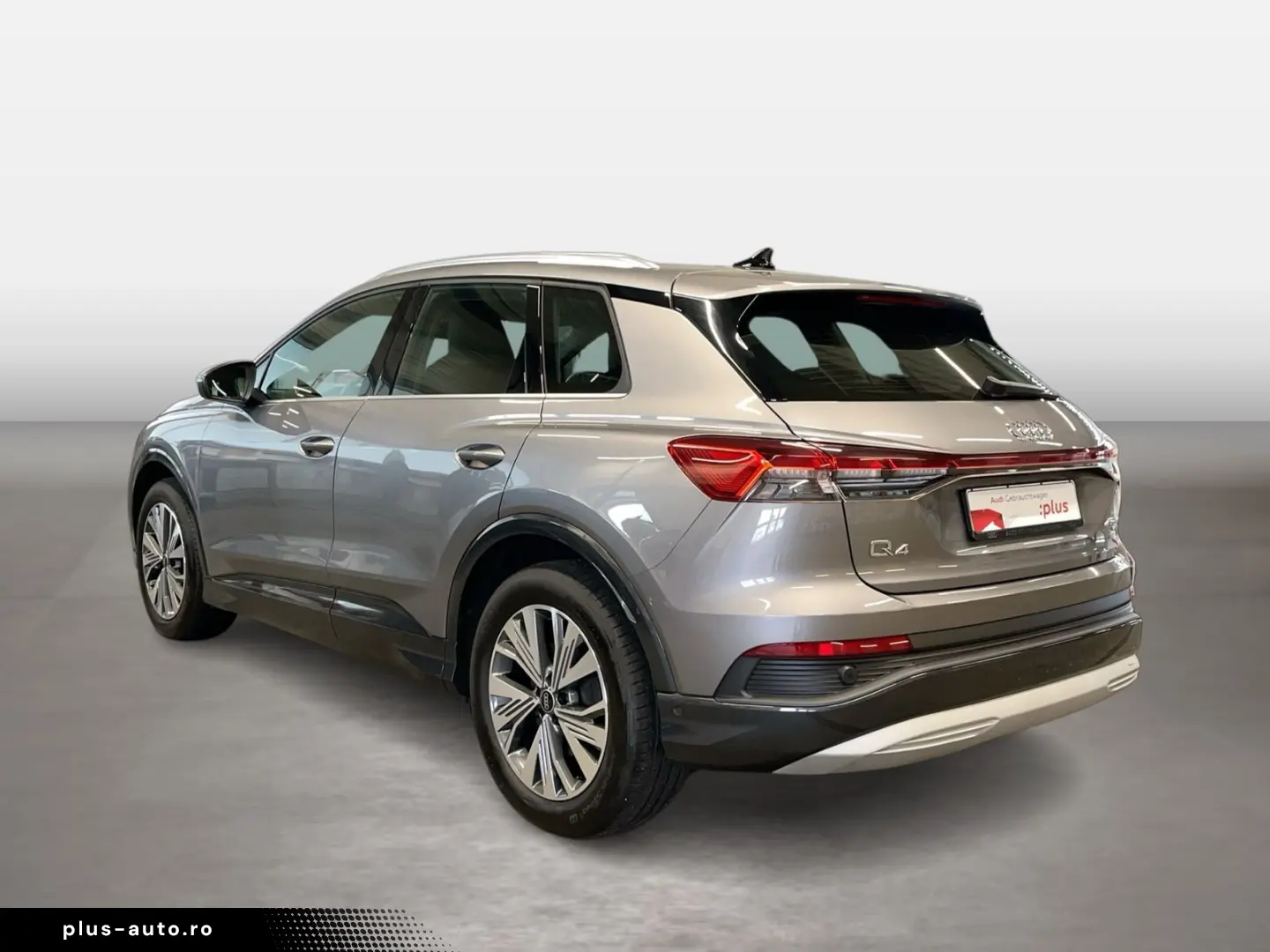 AUDI Q4 45 e-tron quattro AUT Fernlichtass. HUD Kam.