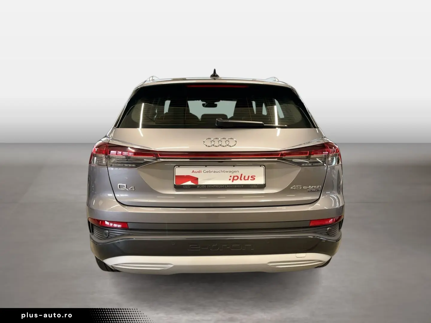 AUDI Q4 45 e-tron quattro AUT Fernlichtass. HUD Kam.