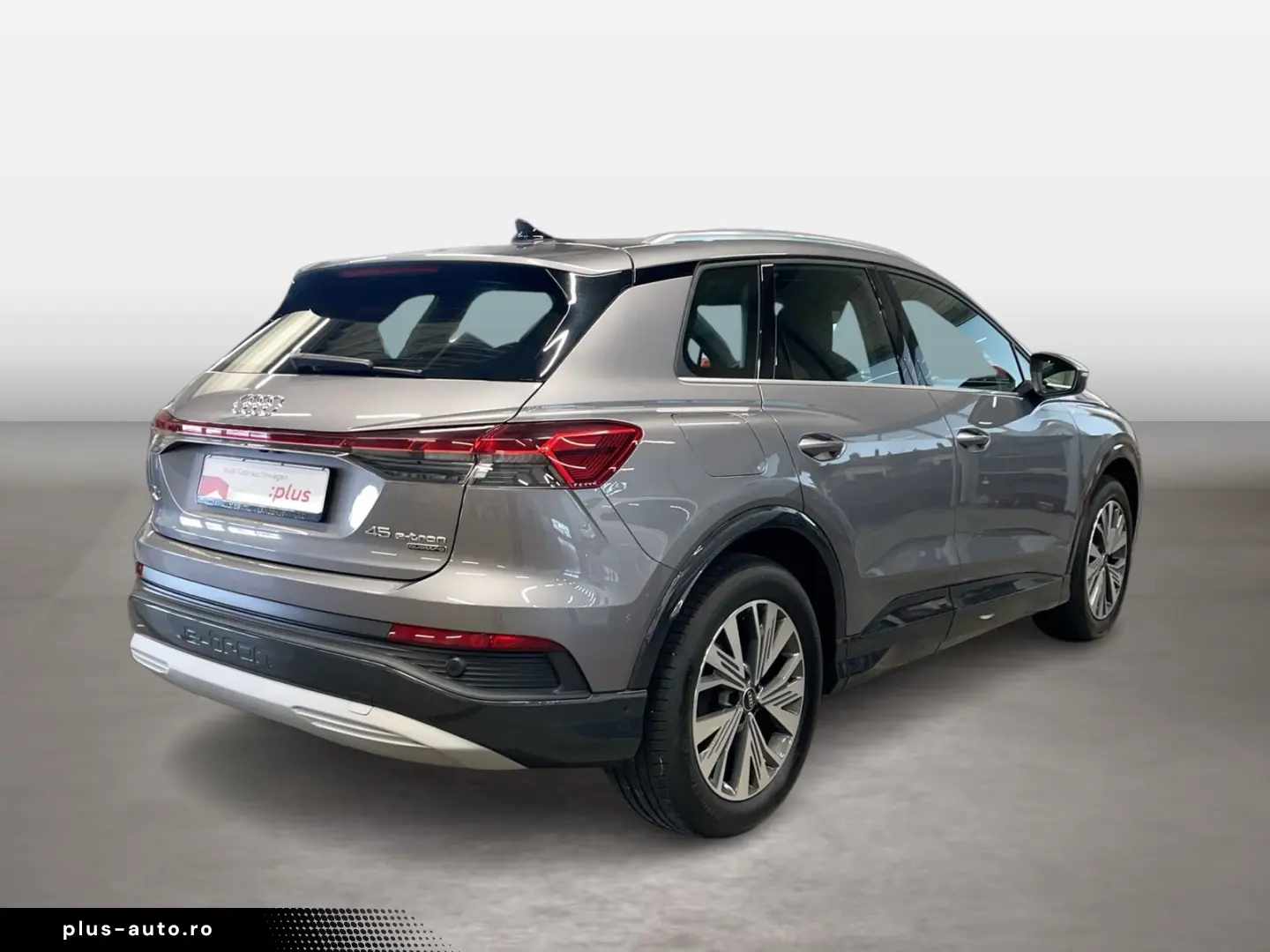 AUDI Q4 45 e-tron quattro AUT Fernlichtass. HUD Kam.