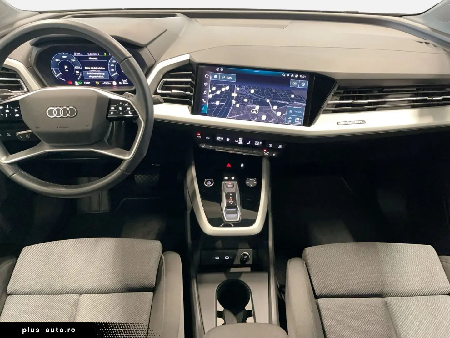 AUDI Q4 45 e-tron quattro AUT Fernlichtass. HUD Kam.