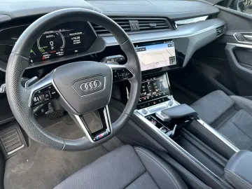 AUDI e-tron 50 Qu S-Line Black NAV LED 21ZO KAMERA VC