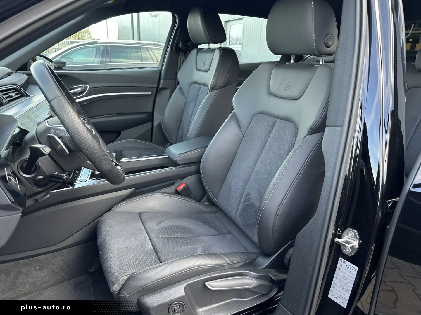 AUDI e-tron 50 Qu S-Line Black NAV LED 21ZO KAMERA VC