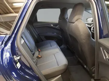 AUDI Q4 e-tron 45 quattro advanced Navi eleHeck Matri