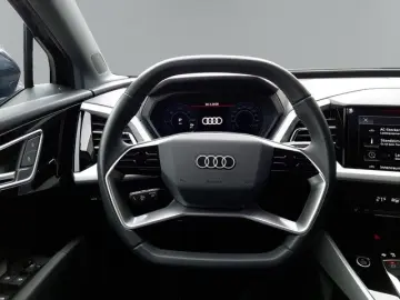 AUDI Q4 e-tron 45 quattro advanced Navi eleHeck Matri