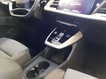 AUDI Q4 e-tron 45 quattro advanced Navi eleHeck Matri