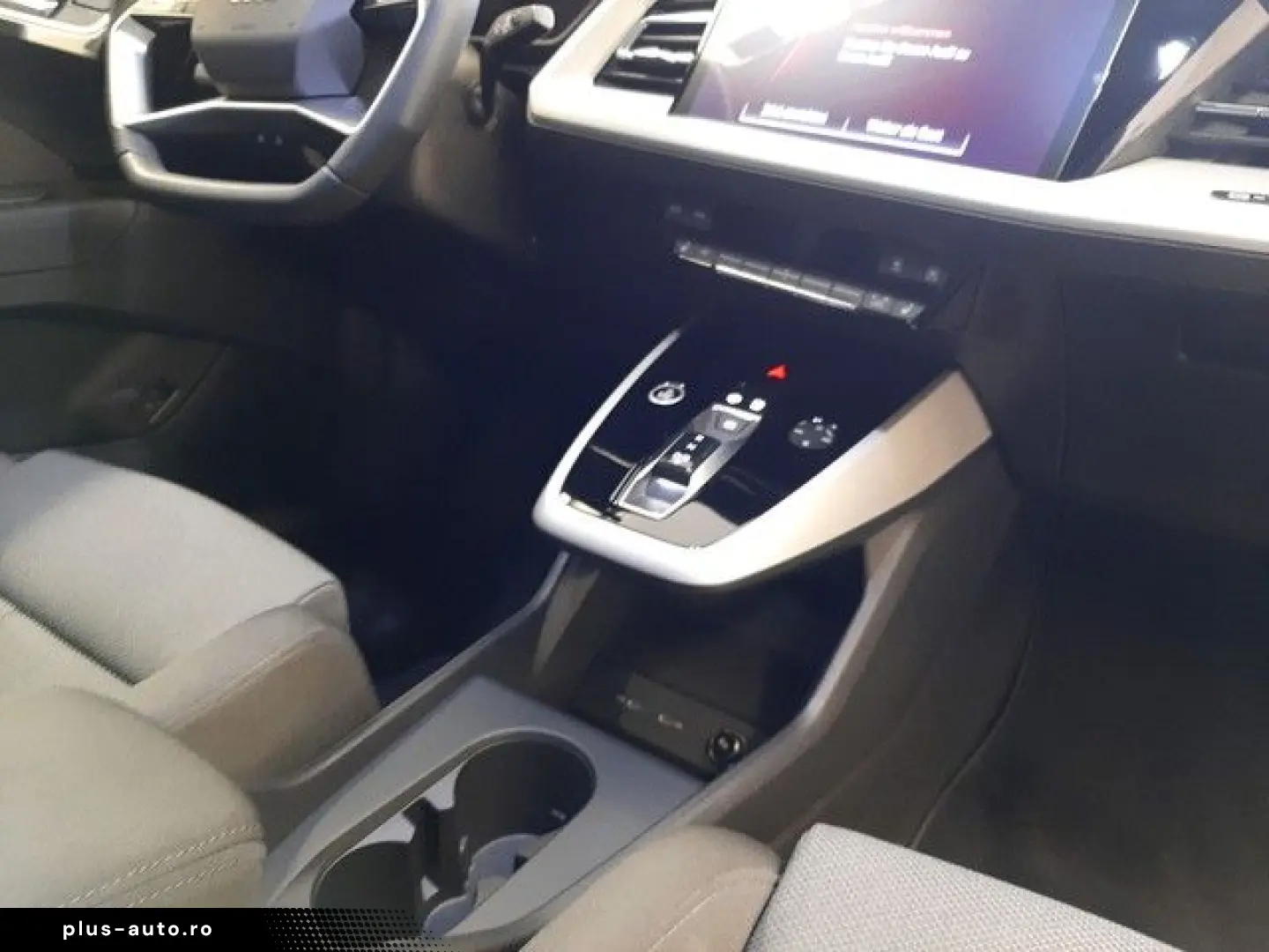 AUDI Q4 e-tron 45 quattro advanced Navi eleHeck Matri