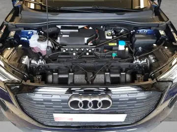 AUDI Q4 e-tron 45 quattro advanced Navi eleHeck Matri