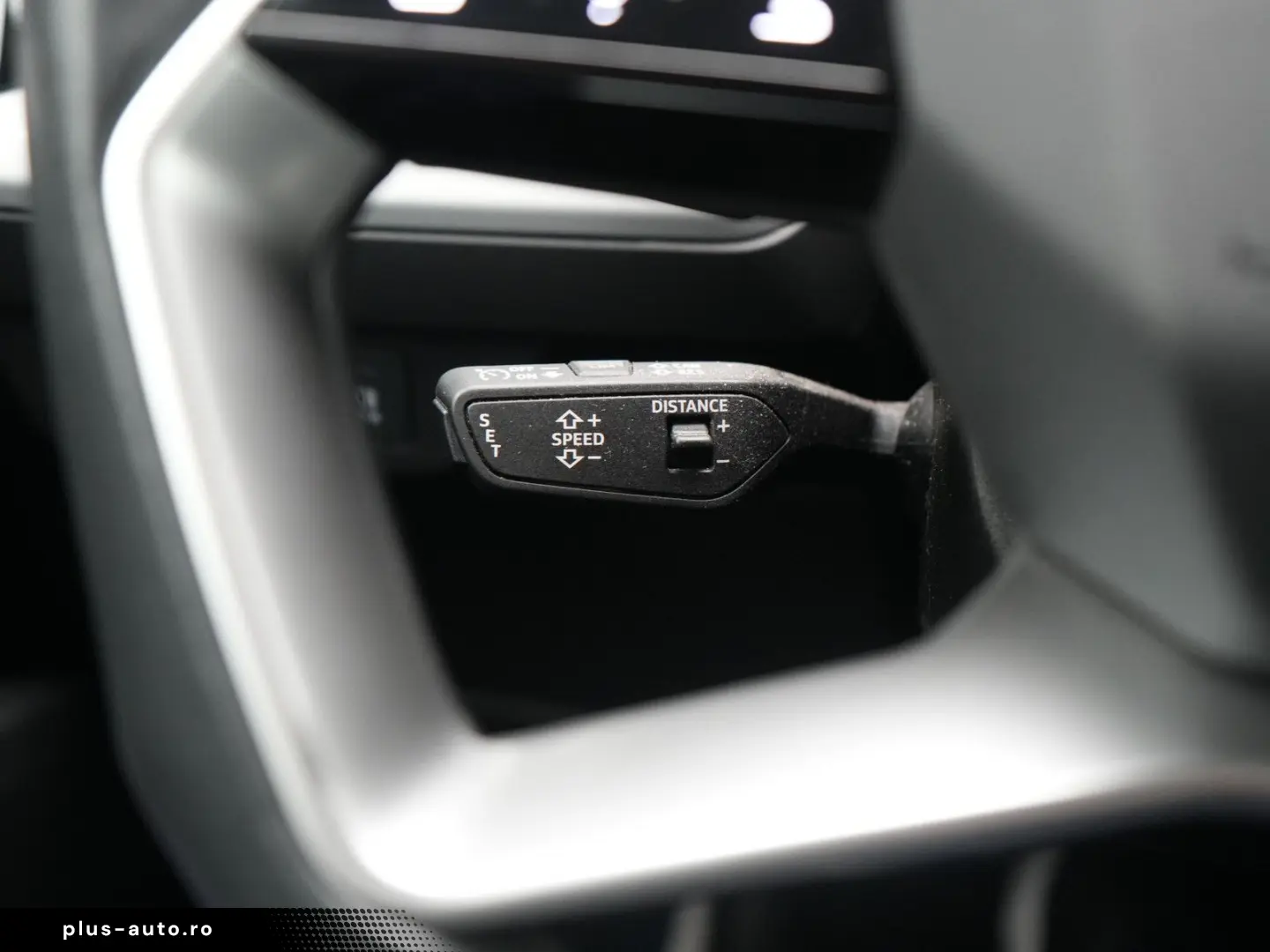 AUDI Q4 quattro NAVI VIRT ACC KAM SHZ CARPLAY LED PDC