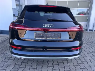 AUDI e-tron 55 quattro advanced Kamera T-Leder Car-Pl