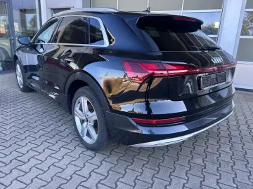 AUDI e-tron 55 quattro advanced Kamera T-Leder Car-Pl