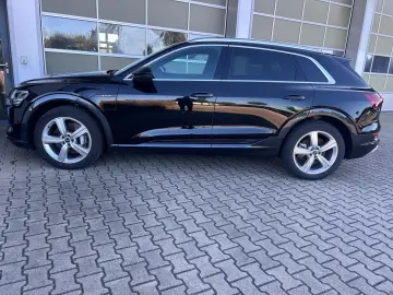 AUDI e-tron 55 quattro advanced Kamera T-Leder Car-Pl