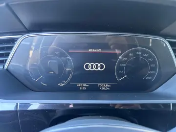 AUDI e-tron 55 quattro advanced Kamera T-Leder Car-Pl