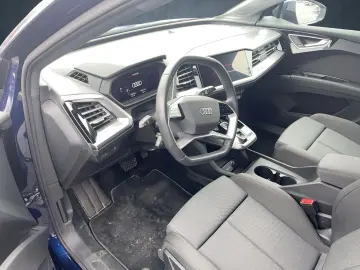 AUDI Q4 45 quattro ACC STANDKLIMA LED KAMERA NAVI