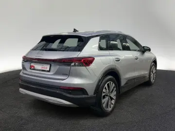 AUDI Q4 50 e-tron quattro 220 kW S line Navi