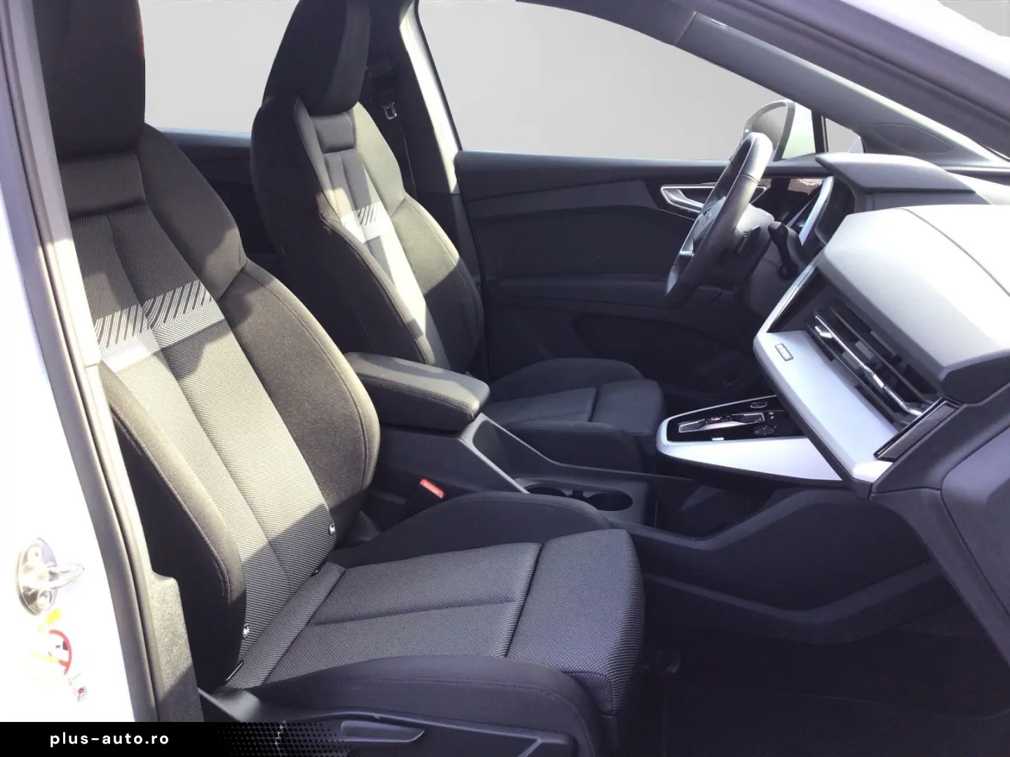 AUDI Q4 e-tron 45 Q S LINE PANO LM20 OPS