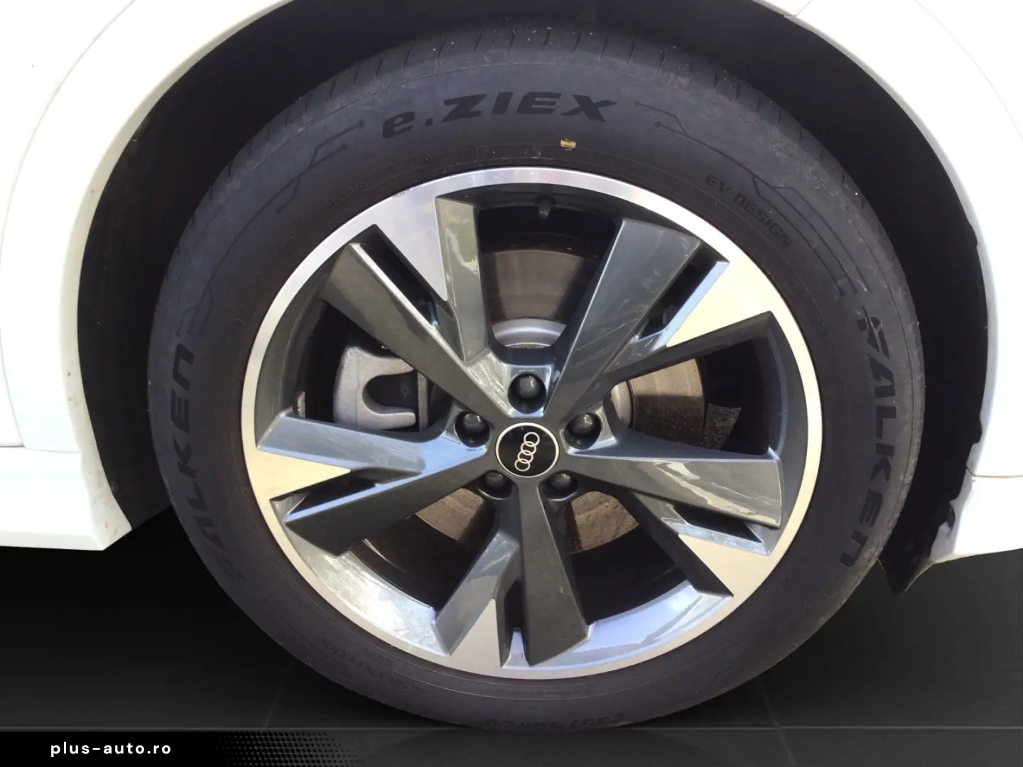 AUDI Q4 e-tron 45 Q S LINE PANO LM20 OPS