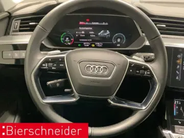 AUDI e-tron 55 20 LED NAVI CAM SHZ