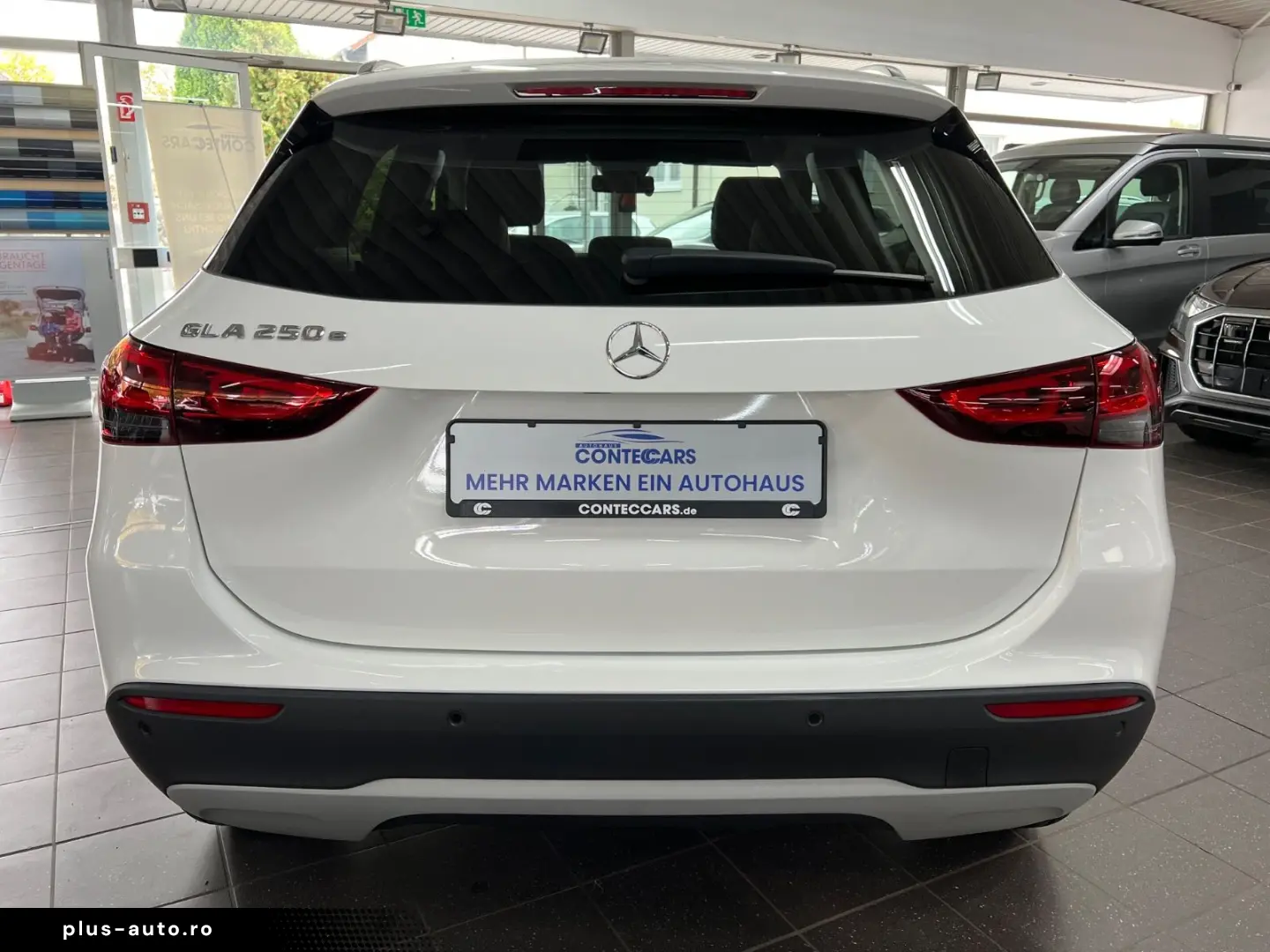 MERCEDES-BENZ GLA 250e Style LED HIGH Park-Paket Spiegel