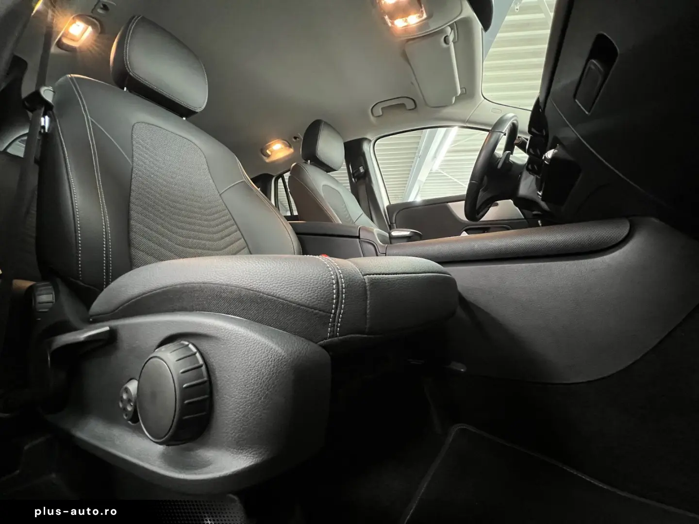 MERCEDES-BENZ GLA 250e Style LED HIGH Park-Paket Spiegel