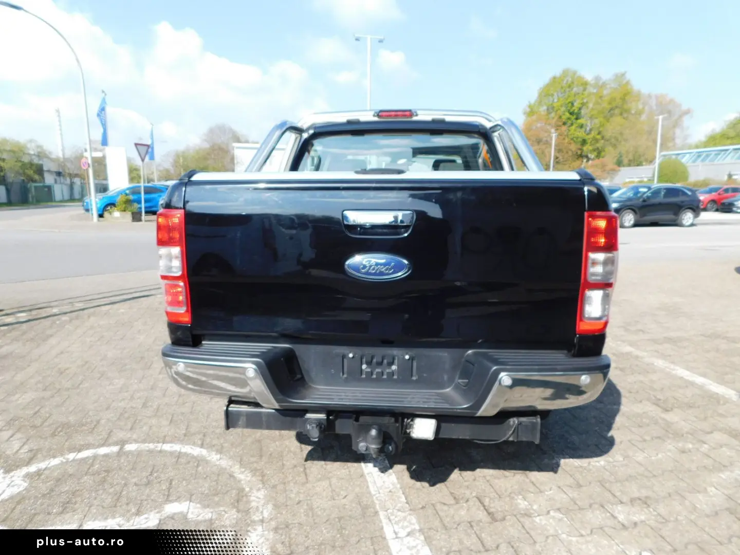 FORD Ranger XLT Doppelkabine 4x4 Rollo Navi AHK