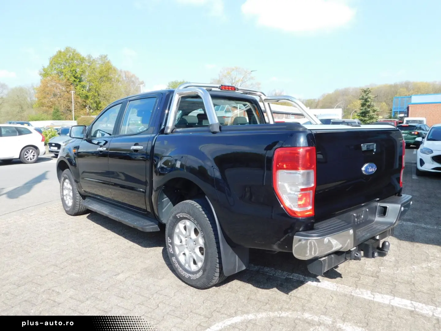 FORD Ranger XLT Doppelkabine 4x4 Rollo Navi AHK