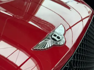 BENTLEY Bentayga V8 S Naim Carbon 360  HUD 22