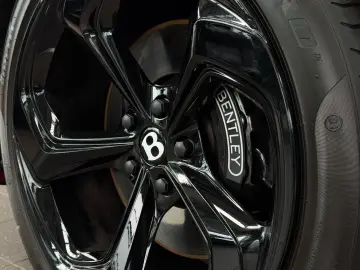 BENTLEY Bentayga V8 S Naim Carbon 360  HUD 22