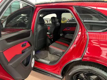 BENTLEY Bentayga V8 S Naim Carbon 360  HUD 22