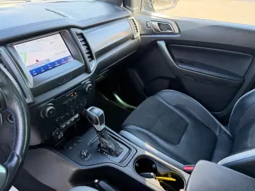 FORD Raptor Doppelkabine 4x4 Leder Navi Kamera