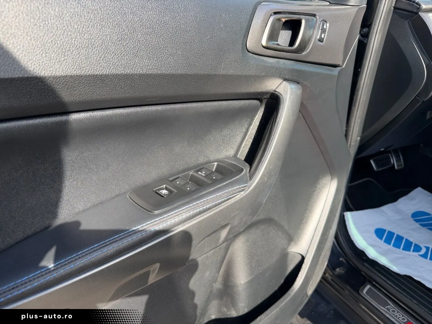 FORD Raptor Doppelkabine 4x4 Leder Navi Kamera