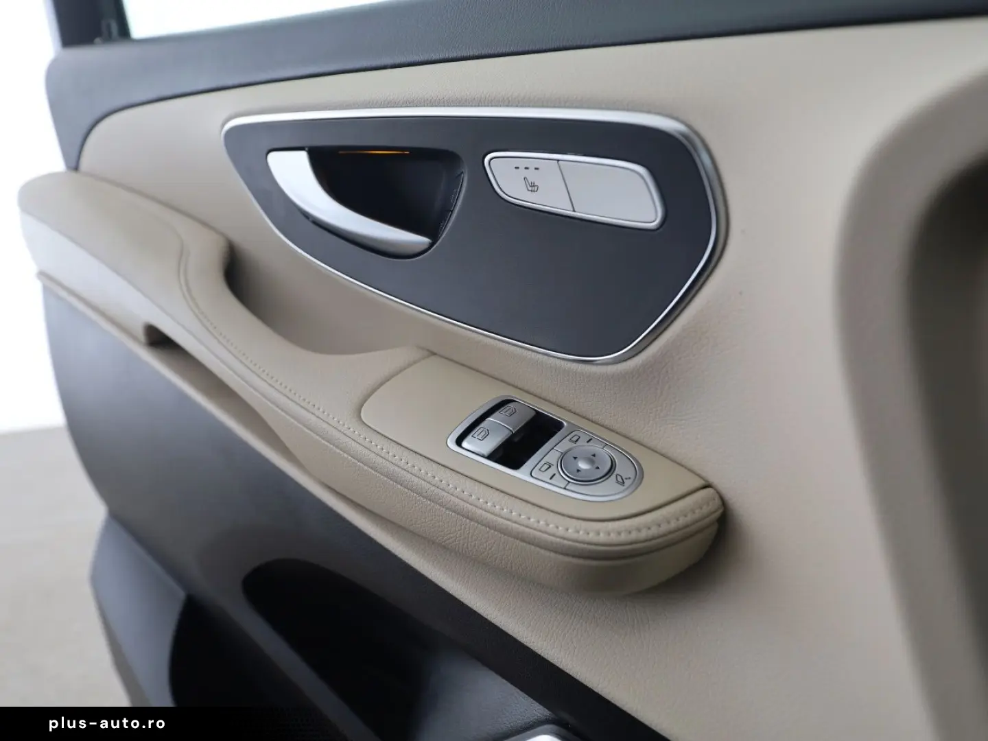 MERCEDES-BENZ V 300 d 4M Avantgarde Kompakt LED Leder 360