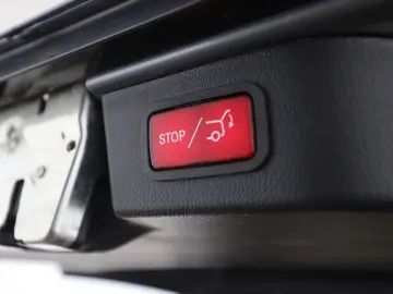 MERCEDES-BENZ V 300 d 4M Avantgarde Kompakt LED Leder 360