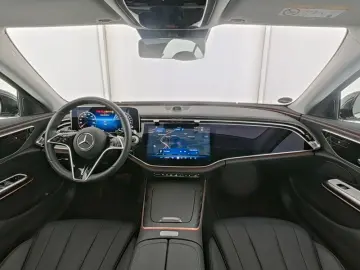 MERCEDES-BENZ E 300 e Avantgarde Superscreen Distron&hellip;