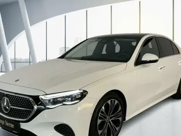 MERCEDES-BENZ E 200 AVANTGARDE Pano Burm4D 360  Superscreen