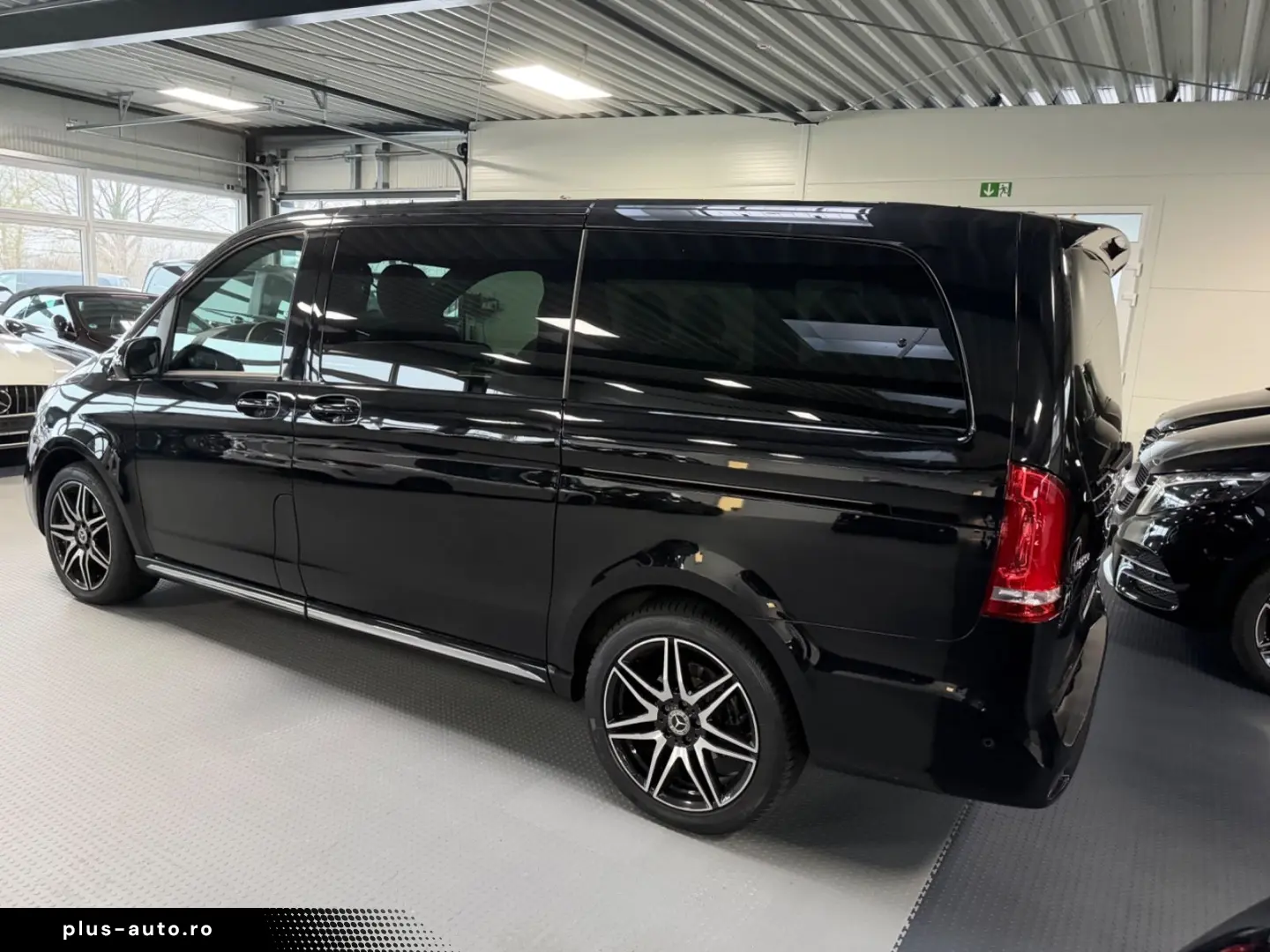 MERCEDES-BENZ V300d 4M Lang AMG - 8S-ACC-2xEl.Tür-Pa&hellip;