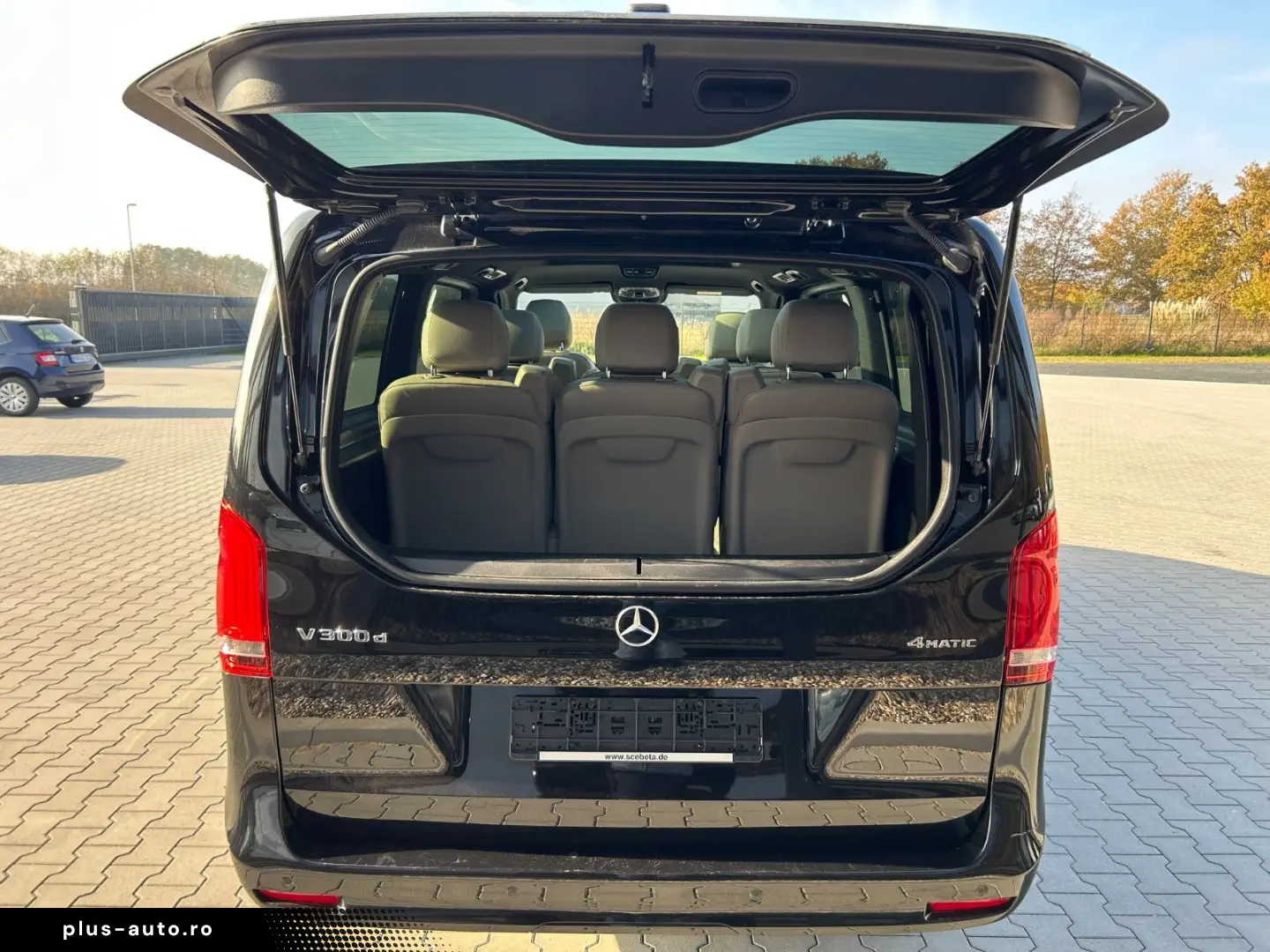 MERCEDES-BENZ V300d 4M Lang AMG - 8S-ACC-2xEl.Tür-Pa&hellip;