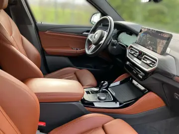 BMW X4 M40i HUD Pano Laser LC Prof. DA Pro 21´´ H K