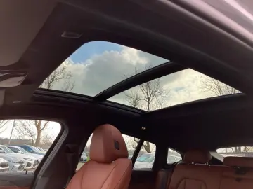 BMW X4 M40i HUD Pano Laser LC Prof. DA Pro 21´´ H K