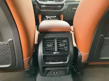 BMW X4 M40i HUD Pano Laser LC Prof. DA Pro 21´´ H K