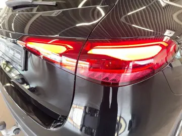 MERCEDES-BENZ GLC 200 4M