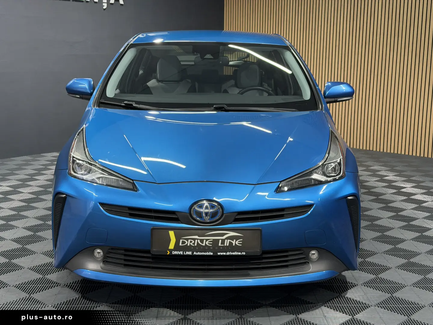 Toyota Prius 1.8 VVT-i Hybrid Lounge 5d
