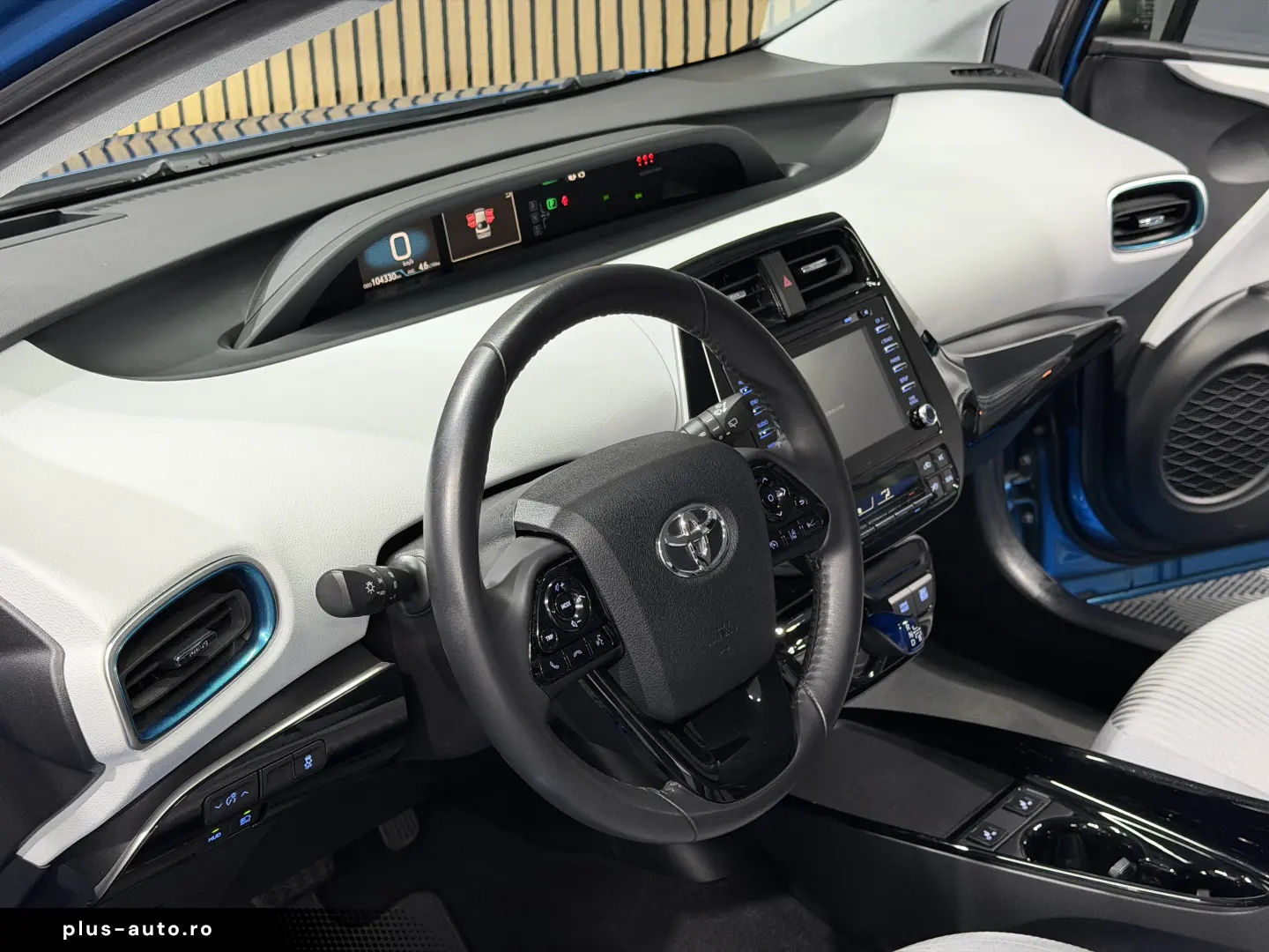 Toyota Prius 1.8 VVT-i Hybrid Lounge 5d