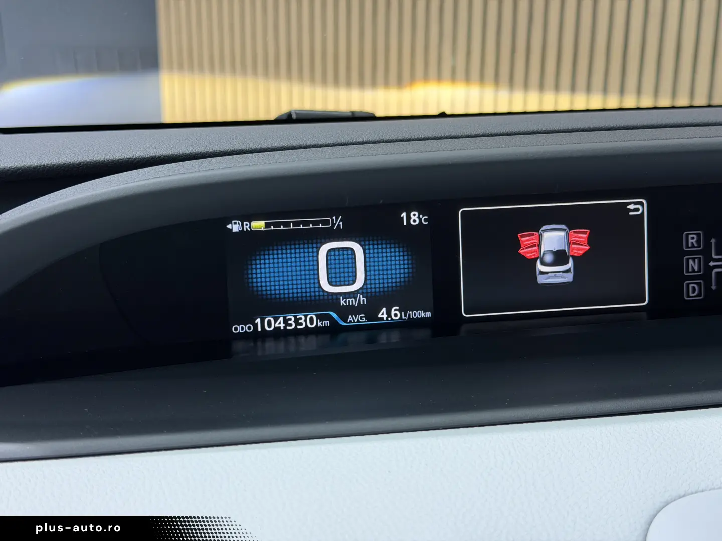 Toyota Prius 1.8 VVT-i Hybrid Lounge 5d